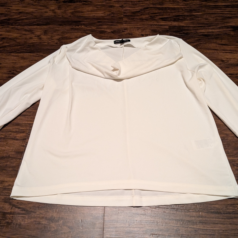 Banana Republic Cream Long Sleeve Top